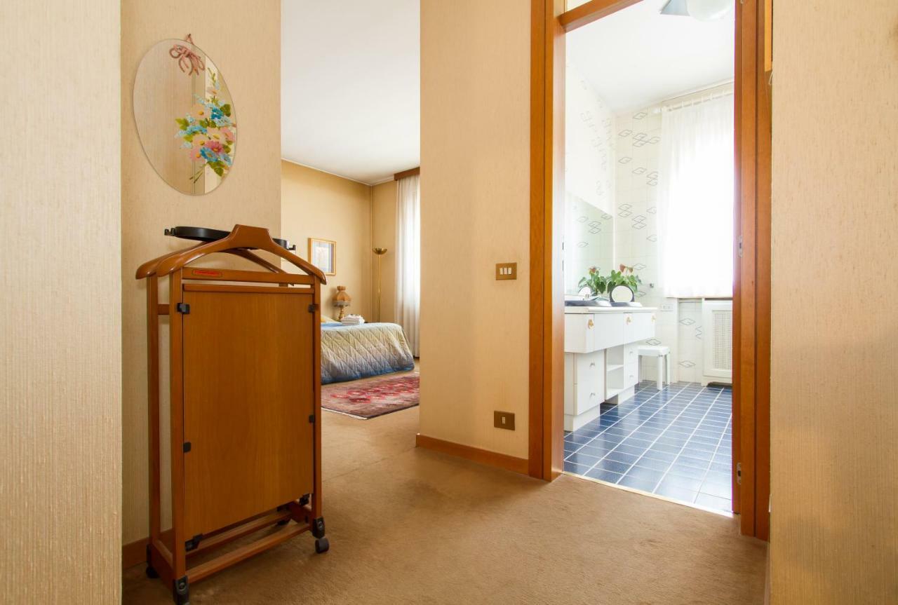 Appartamento Ampio E Indipendente Con Vista Giardino Paderno d'Adda Exteriér fotografie