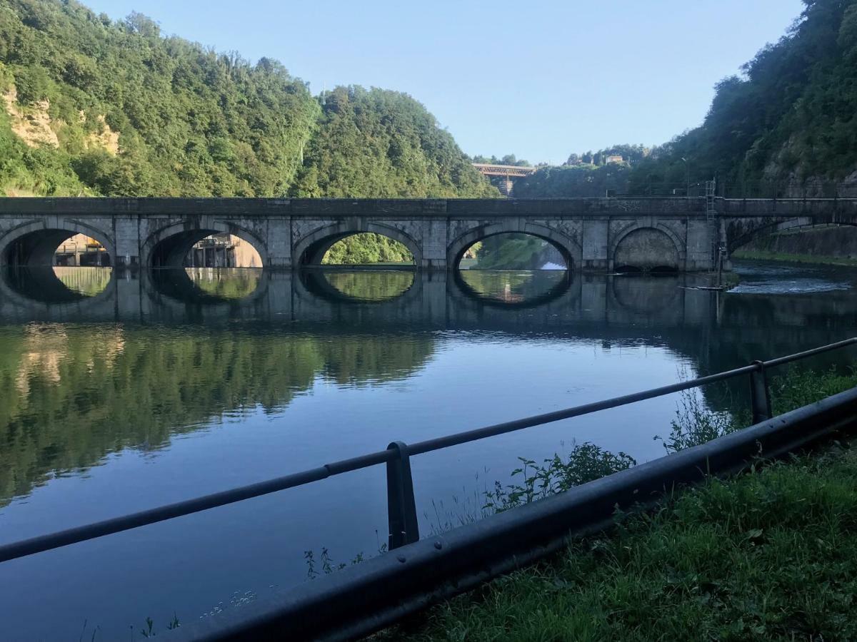 Appartamento Ampio E Indipendente Con Vista Giardino Paderno d'Adda Exteriér fotografie