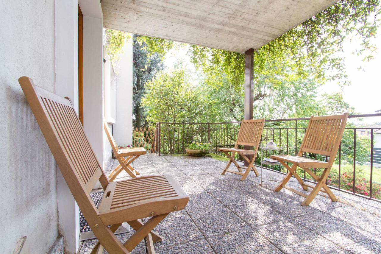 Appartamento Ampio E Indipendente Con Vista Giardino Paderno d'Adda Exteriér fotografie