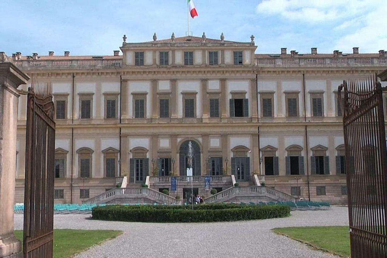 Appartamento Ampio E Indipendente Con Vista Giardino Paderno d'Adda Exteriér fotografie